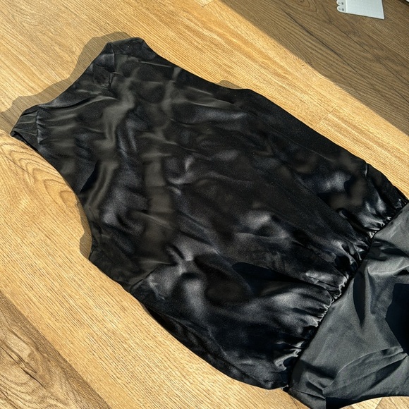 Black Cami NYC Lorna Buttom Bodysuit - Picture 4 of 4